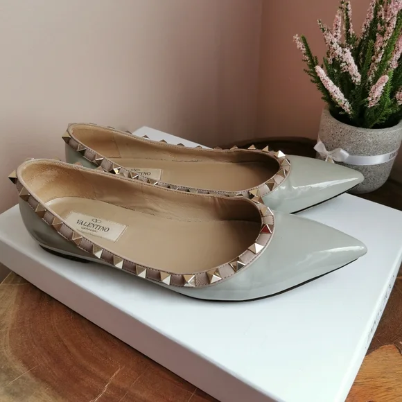 Valentino Garavani Rockstud patent leather ballet flats - Picture 2 of 8